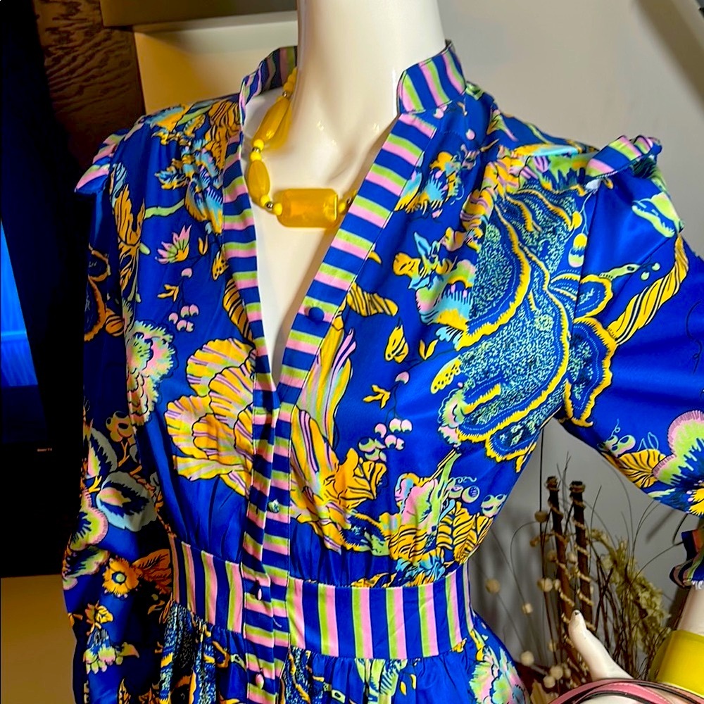 Floral Blue Dress with Pink Accents - Picture 9 of 11